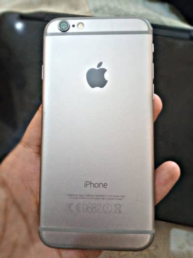 IPhone 6 ( Condition 10 by 10 )