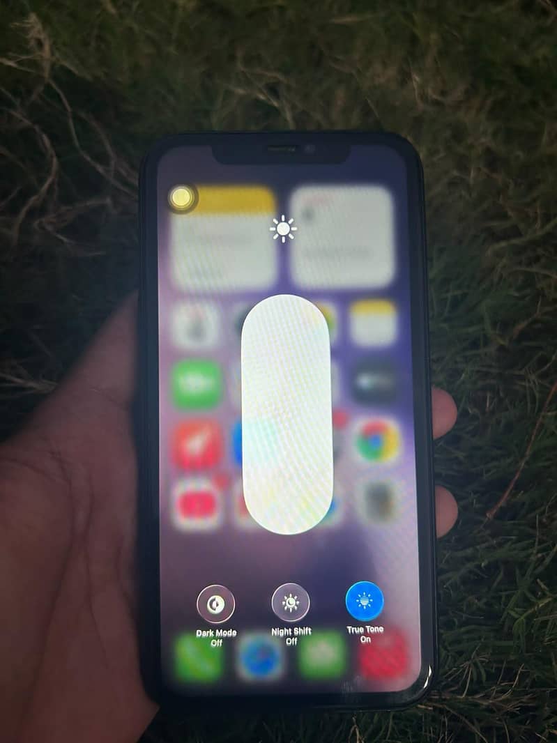 Apple iPhone 11 17