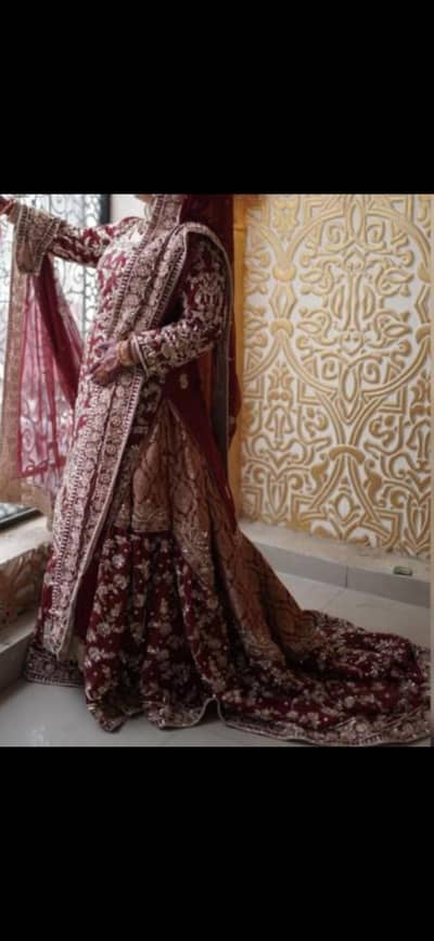 Luxury Heavy Handmade Farshi Tail Bridal Lehenga – Premium Embroidered
