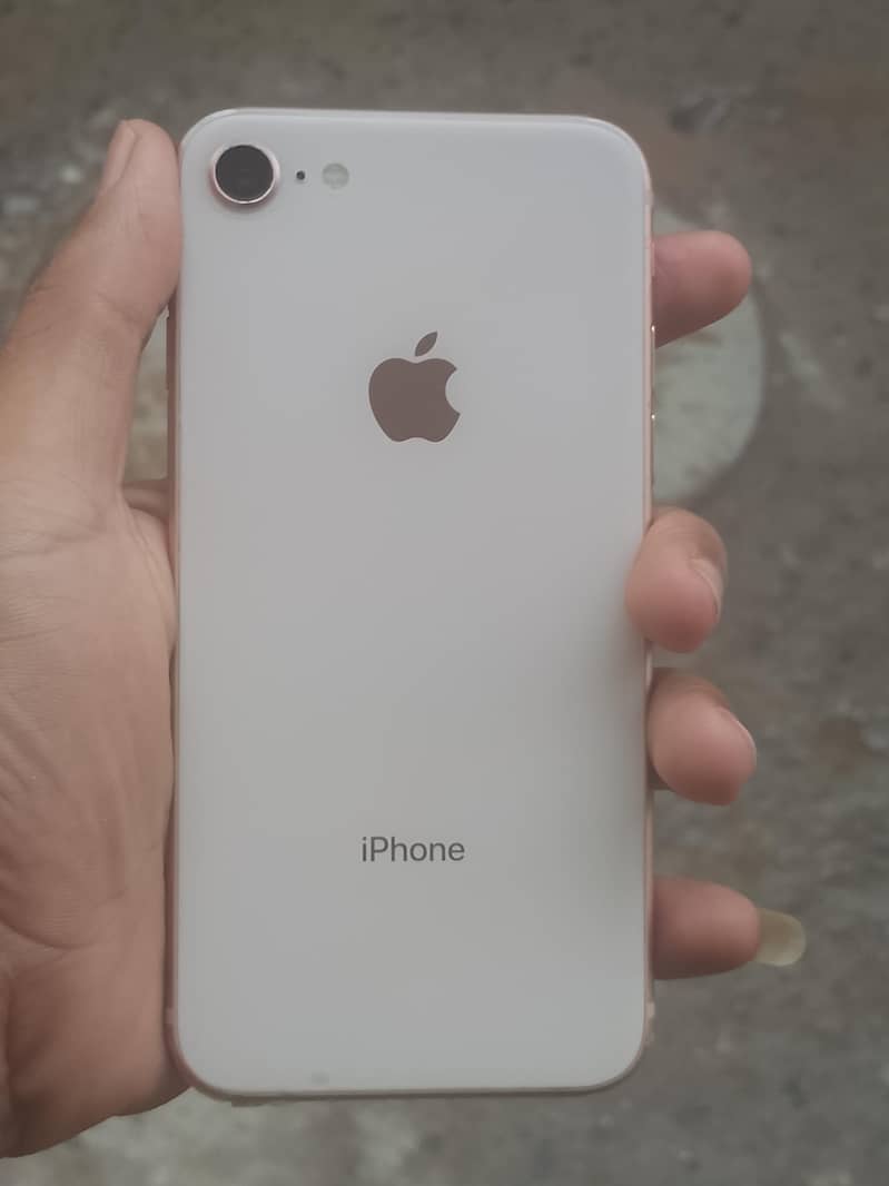 Apple iPhone 8 4