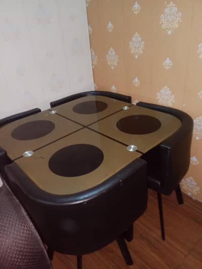 Dinning Table 4chairs +table
