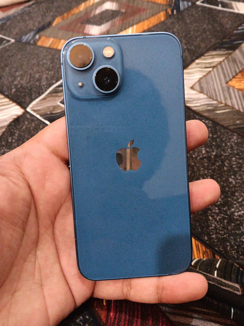 Apple iPhone 13 mini 1