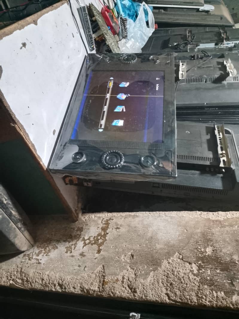 lcd 17inch 0