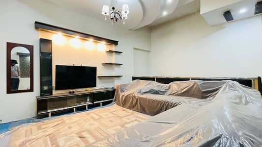 7 mrla slightly used Owner built house for sale