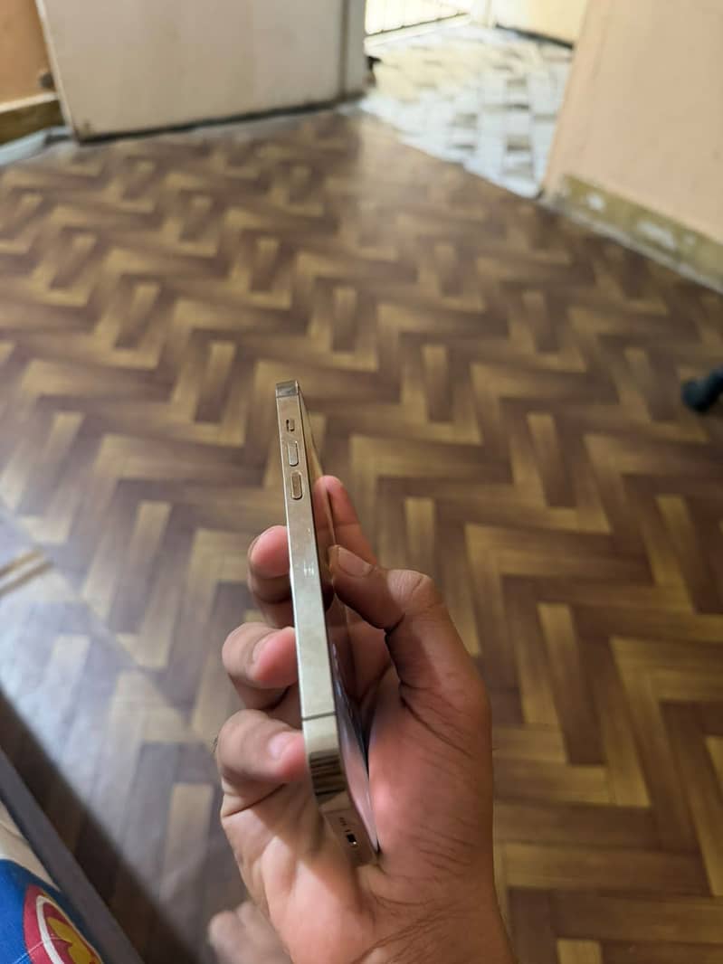 Apple iPhone 14 Pro 7