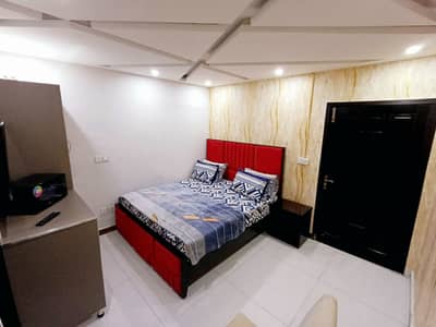 Independent Luxury Rooms available on daily basis-Safe Environment