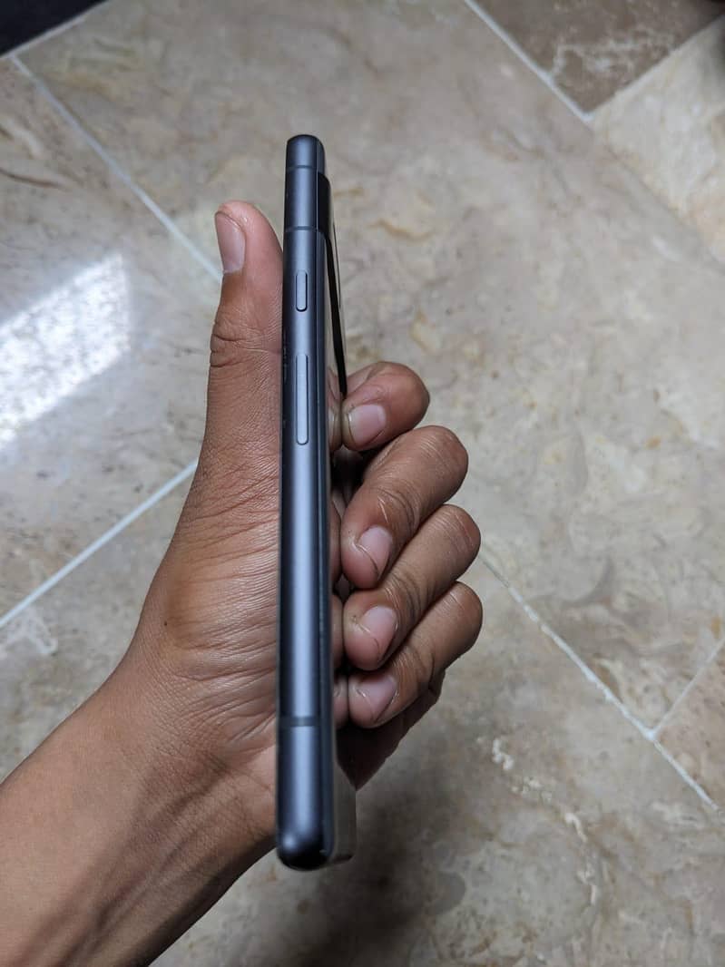 Google Pixel 7a 4