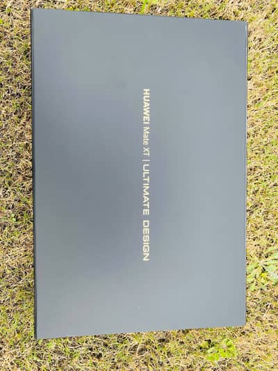 Huawei Mate XT Ultimate
