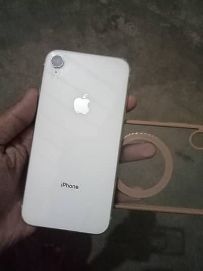 iPhone XR urgent sale