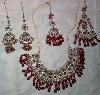 Bridal Kundan Jewellery Set –