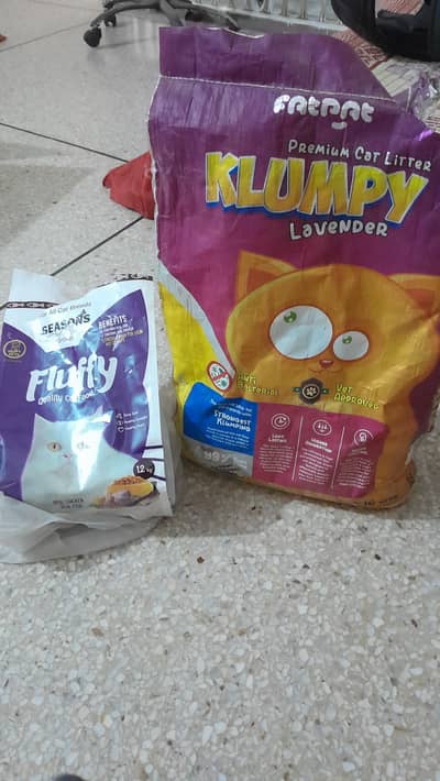 Fluffy Cat food and Klumpy lavender litter used