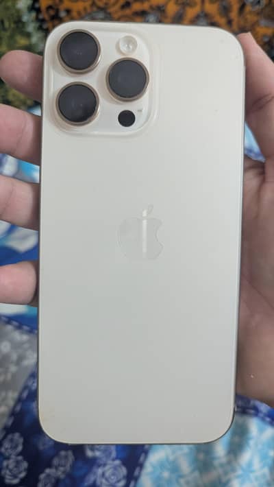 Apple iPhone 16 Pro Max