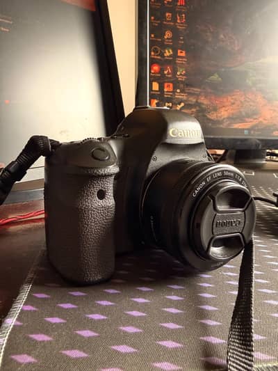 Canon 6D Full Frame DSLR – Excellent Condition