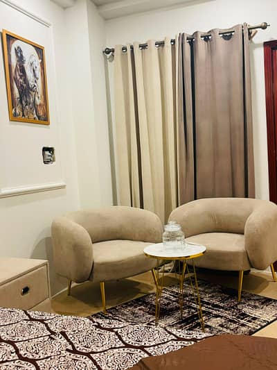 Daily , Weekly & Monthly Basis Flat available for rent in G15