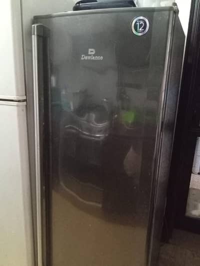 Dawlance Vertical Freezer