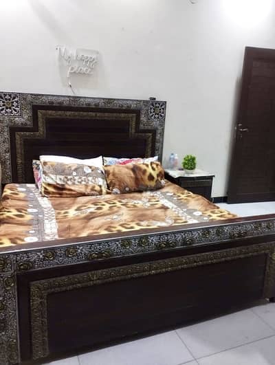 King Size Bed Set with Side Table & Dressing table With Mirror