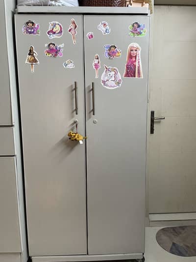 Kids wardrobe