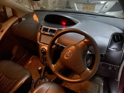 Toyota Vitz 2010