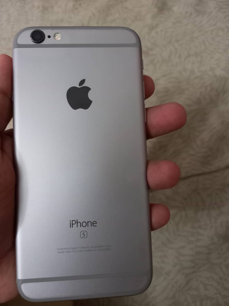 Apple iPhone 6S 2