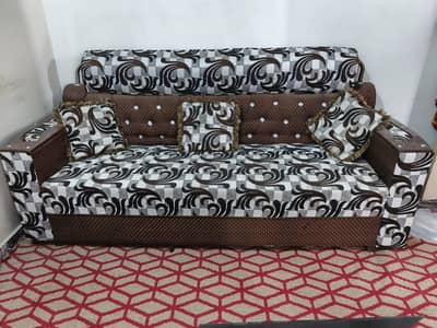 5seater sofa set _neat and clean _ Excellent condition