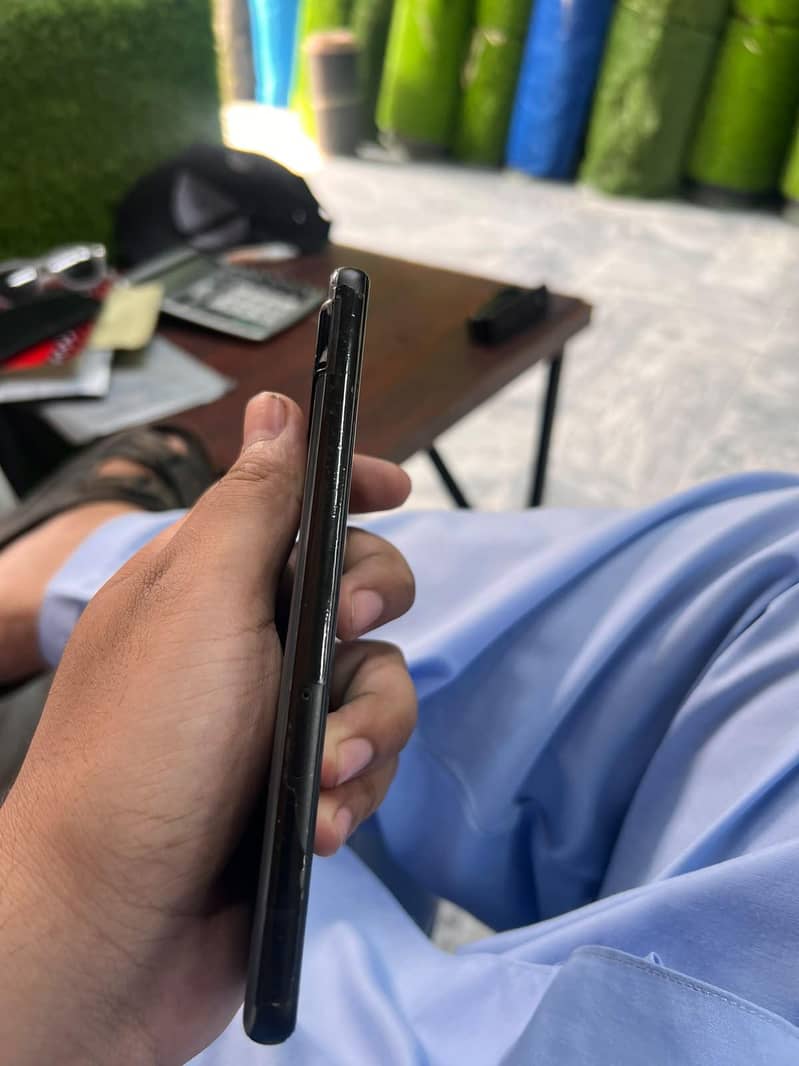 Google Pixel 6a 3