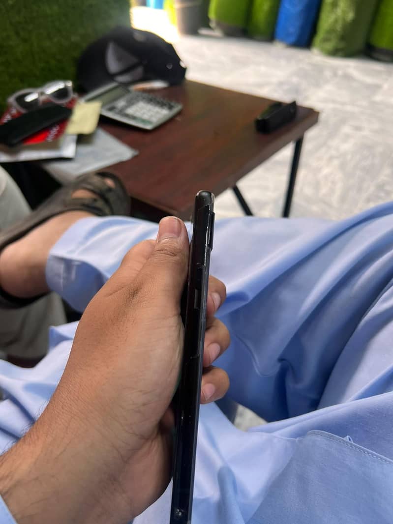 Google Pixel 6a 5