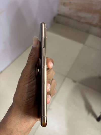 iPhone XS Max PTA Approved