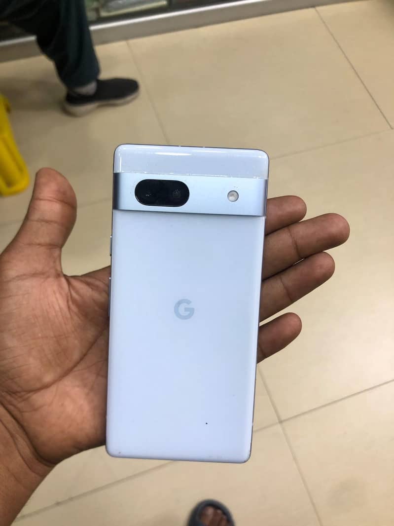 Google pixel 7a 2