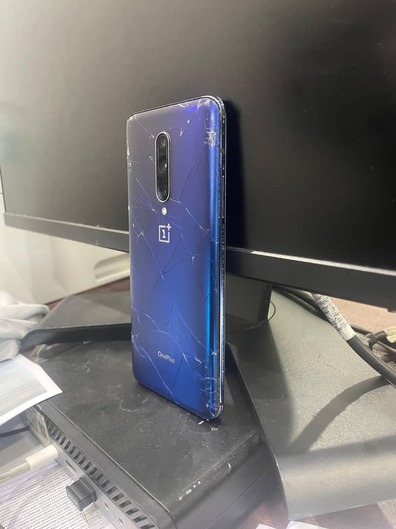 One Plus 7 Pro 3