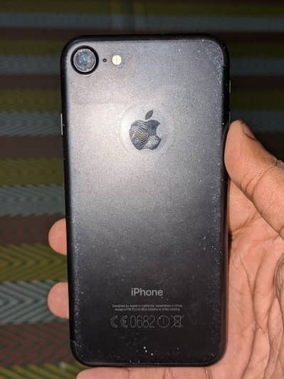 Apple iPhone 7