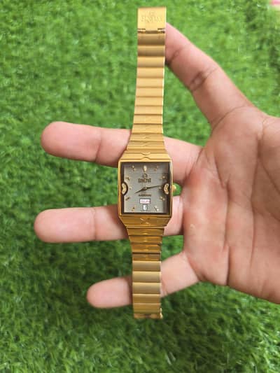 sunstar swister watch 23K GOLD ELECTROPLATED