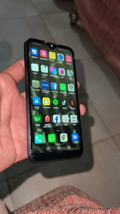 Honor 8S.  all ok no any problem