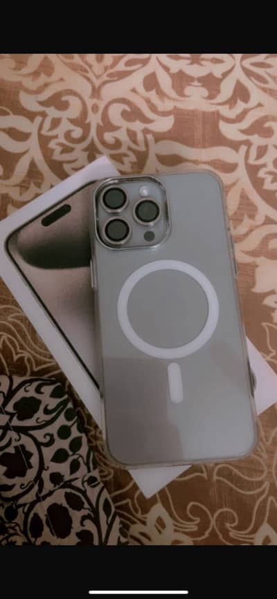 Iphone 15 pro max Jv 256 GB