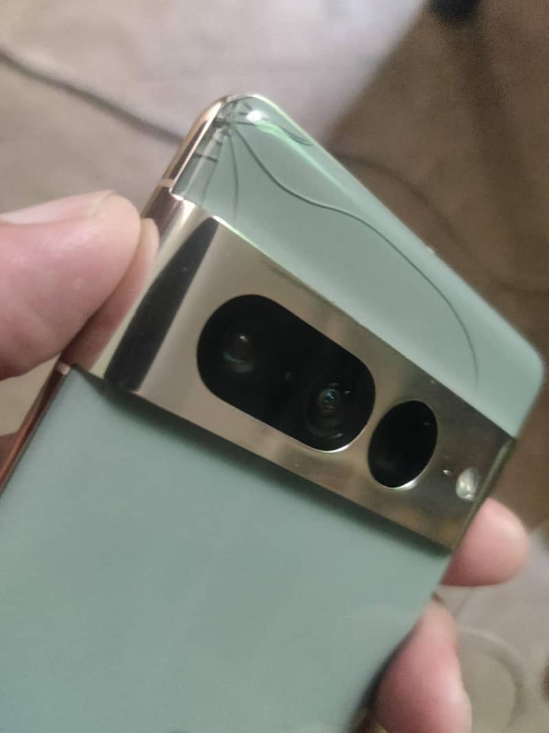 Google Pixel 7 Pro 4