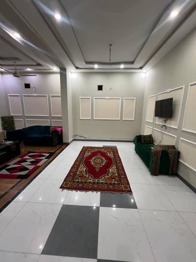 4 MARLA CORNER HOUSE FOR RENT IN MILITARY ACCOUNTS