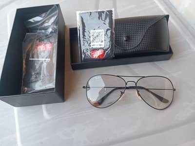 ORIGINAL RAYBAN AVIATORS RB3026 PHOTOCHROMATIC ( COLOR CHANGER)