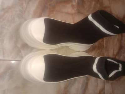 Korean Black and white shoes