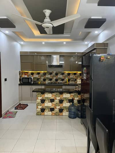 NORTH VISTA | FOR SALE | 2BED DRAWING DINNING | 1ST FLOOR | BLOCK B | ROAD FACING | 2 WASHROOMS |LIFT & STAND BY GENERATOR | BLOCK B NORTH NAZIMABAD | 950 SQFT | BASEMENT PARKING (DEMAND 1 CORE 65 LACS )