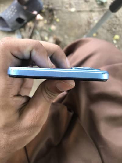 Infinix Note 12
