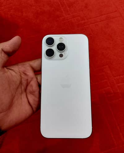 Apple iPhone 16 Pro Max