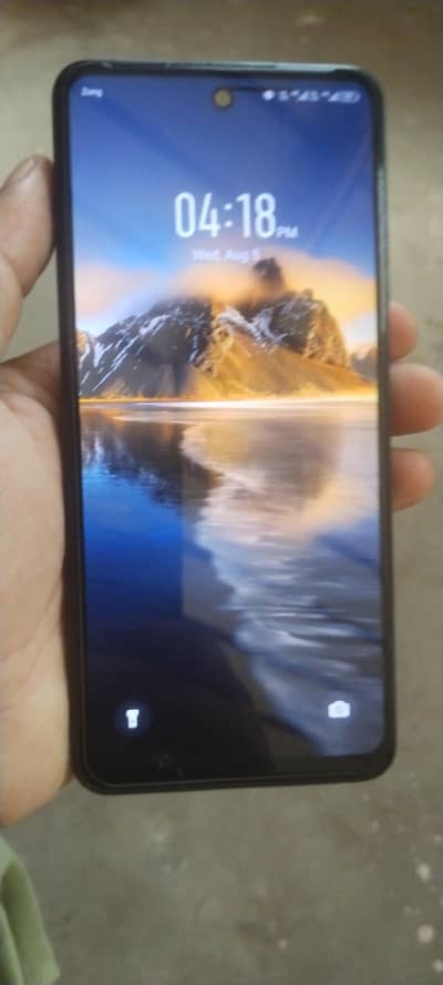 infinix Smart 8 pro . . 4+4.128