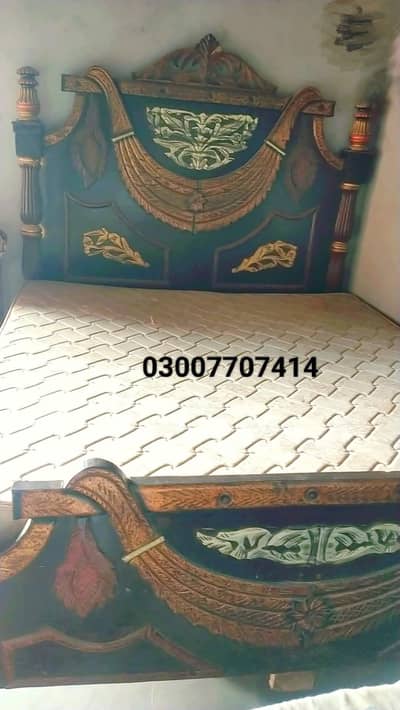Bed and mattress for sale in new condition