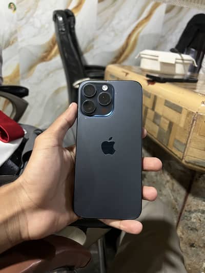 Apple iPhone 15 Pro Max