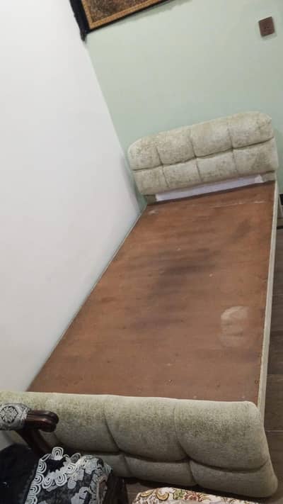 single bed without mattress