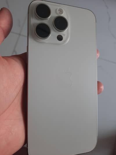 Apple iPhone 15 Pro Max