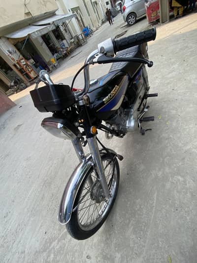 Honda 125  (Antique)
