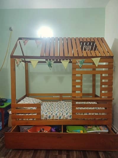 Kids Bed - Solid Malaysian Deck Wood - Size: Twin XL