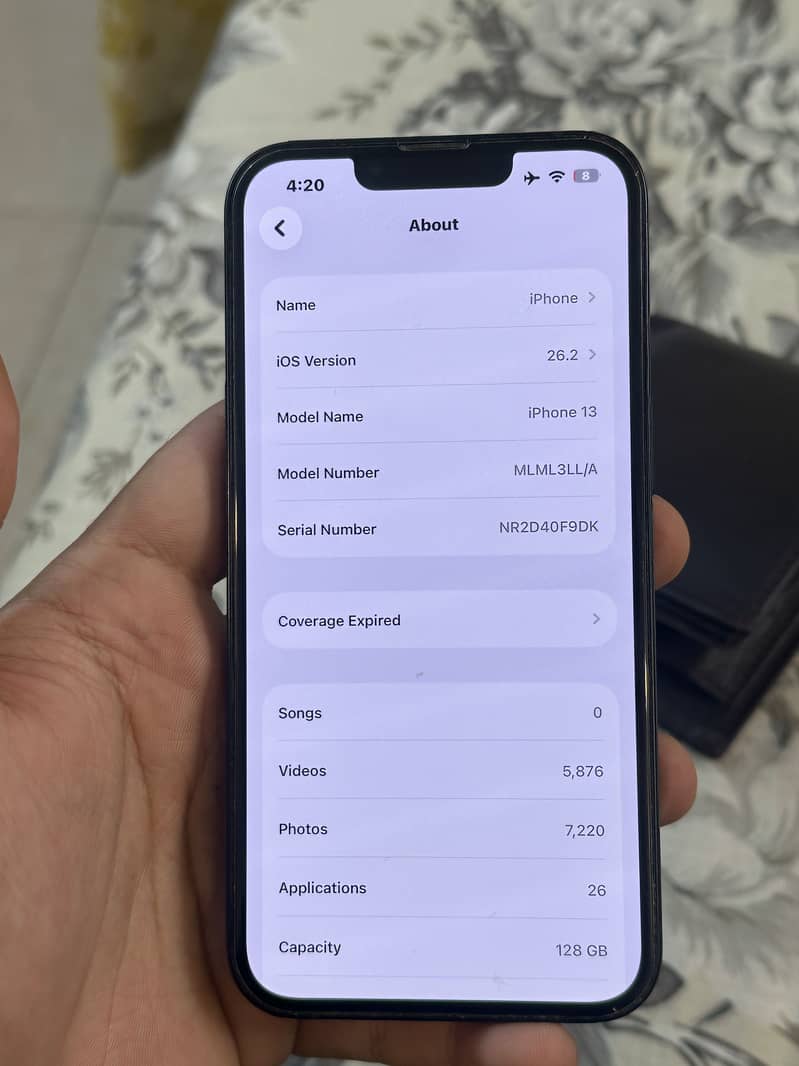 Apple iPhone 13 6