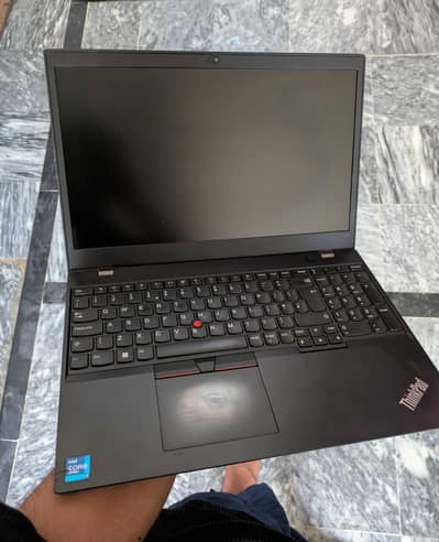LENOVO L15