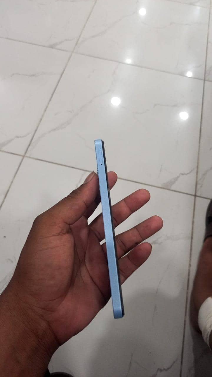 Realme Note 50 4